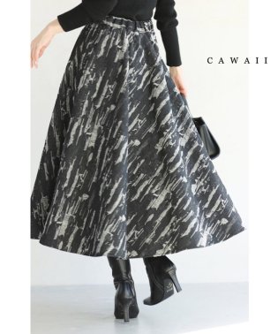 CAWAII/ダメージ風刺繍のアートなミディアムスカート/505765229