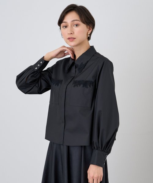ANAYI(アナイ)/【Eternal Line 2024】コンパクトコットン刺繍衿 ブラウス/ブラック