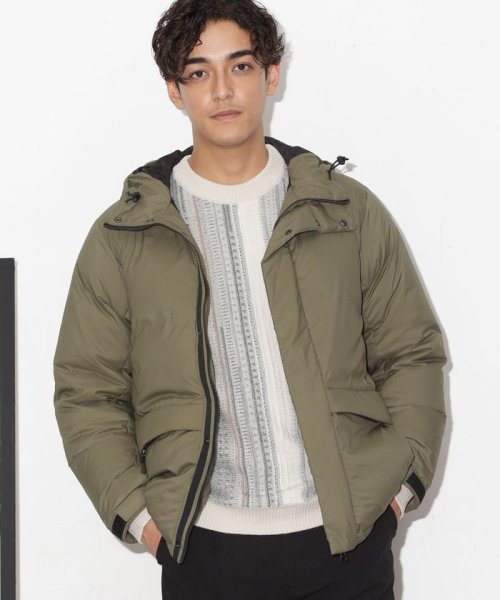 河田フェザーアーバンダウンセミロングジャケット KAWADA DOWN 表地には40Dの密度の高いマイクロタフタ素材を使用 ソフトでしなやな風合い 軽量性 撥水性