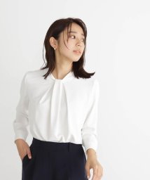 NATURAL BEAUTY BASIC(ナチュラルビューティーベーシック)/タックボウラインブラウス　24SS/オフ1