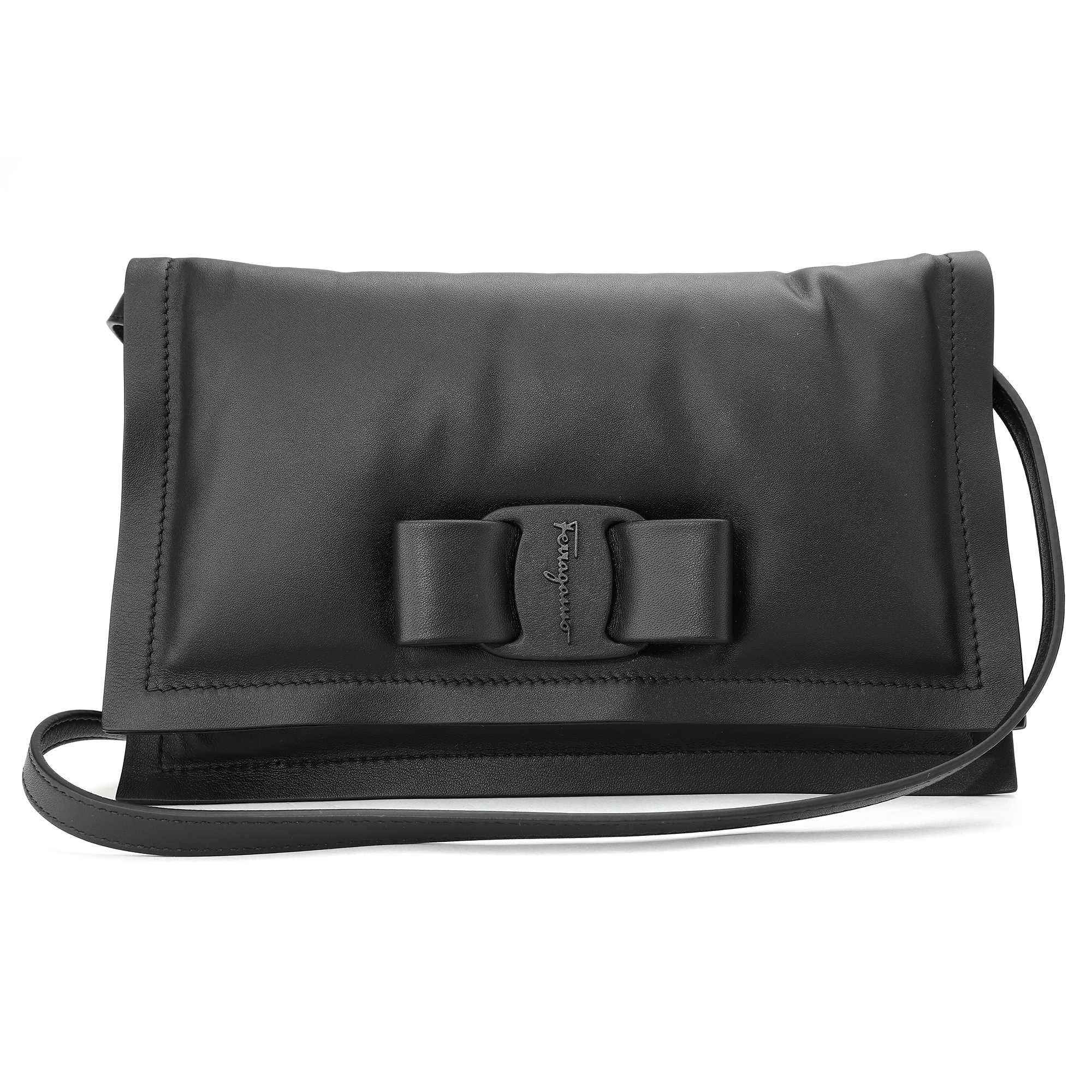 【軽量】Salvatore Ferragamo ヴァラブラックショルダーバッグ Salvatore Ferragamo ショルダーバッグ ヴァラ