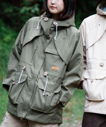 S'more(スモア)/【 S'more / pocket jacket 】三面構造フードで顔まわりまでしっかりカバーポケットジャケット/グリーン