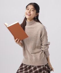 SHOO・LA・RUE　DRESKIP(シューラルー／ドレスキップ)/【上品な光沢】なめらか ベロアモール モックネックニット/ベージュ（052）