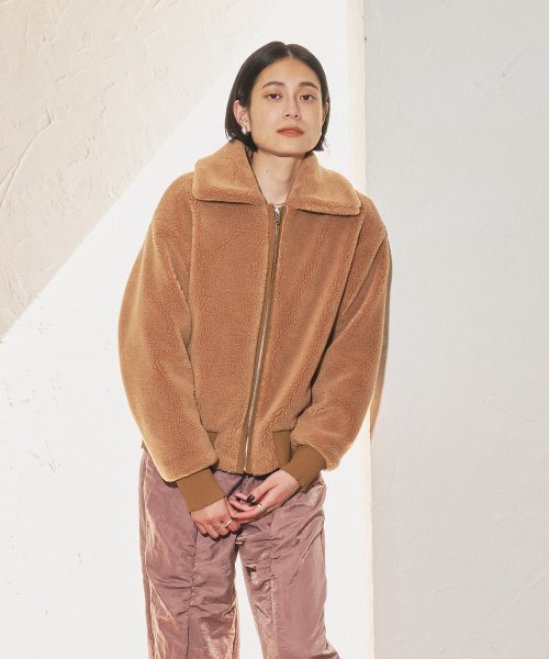 【Audrey and John Wad】ジップアップボアブルゾン H164 B79 W58 H82