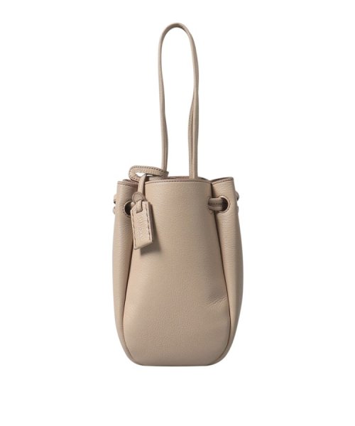 【ロシェ】レザーショルダーバッグ S 本革 商品説明＜コロンとしたフォルムが魅力。ワンマイルのお出かけでも活躍する巾着型ミニバッグ＞【商品詳細】丸みのあるデザインが上品で可愛らしい巾着型のミニバッグです QGW2650813028(20240円)