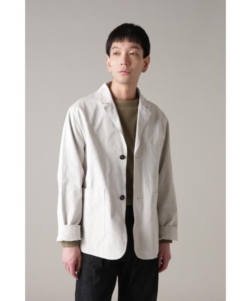 WASHED COMPACT COTTON 商品説明コットンの双糸を使用した高密度で丈夫なツイル素材のジャケット。光沢と張りがありながらも、リラックス感のあるヴィンテージライクな風合いが特徴 Q2561146090(19734円)