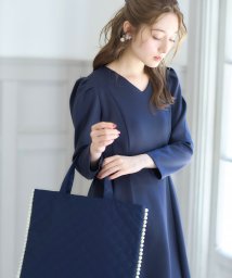 tocco closet luxe(トッコクローゼットリュクス)/サイドパール付きキルティングサブバッグ/NAVY