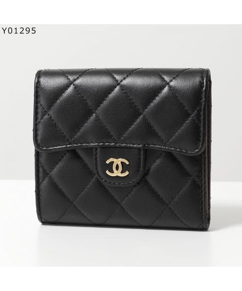 セール】CHANEL 二つ折り財布 AP0231 MATELASSE マトラッセ(505815206 