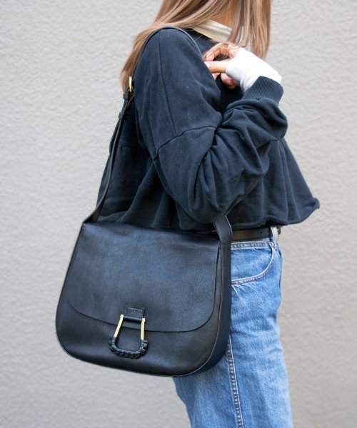 IL BISONTE イルビゾンテ 斜めがけ ショルダー バッグ レザー 