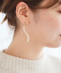 le.coeur blanc/ウェーブパール×チェーンロングピアス/505780601