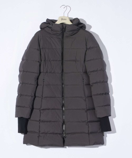 ヘルノ HERNO PI080DL 11106 ダウンコート レディース アウター コート ゴアテックス ラミナー ダウンジャケット Laminar GORE－ アウター また