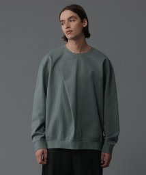 ADAM ET ROPE'(アダム　エ　ロペ)/フロントタック ロングスリーブ Tシャツ / ルーズシルエット / UNISEX/グリーン系（35）