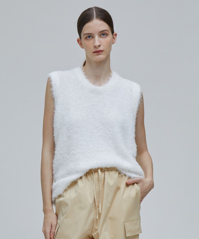 ホワイト系|ニット・セーター|BEIGE,(ベイジ)|阪急百貨店公式 ホワイト系|ニット・セーター|BEIGE,(ベイジ)|阪急百貨店公式