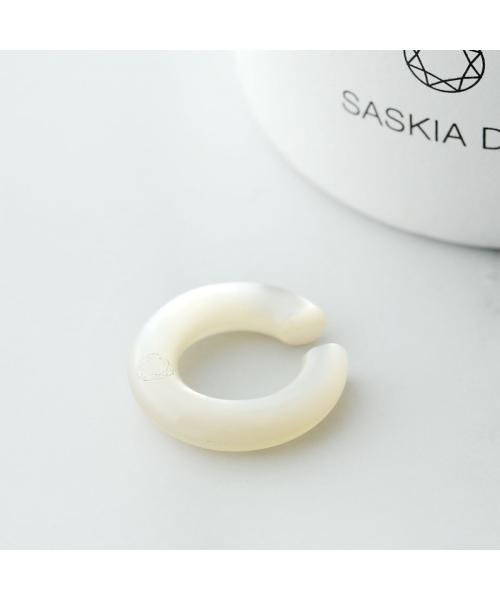 Saskia Diez(サスキアディッツ)/Saskia Diez イヤーカフ BOLD EARCUFF MOTHER OF PEARL SMALL/その他