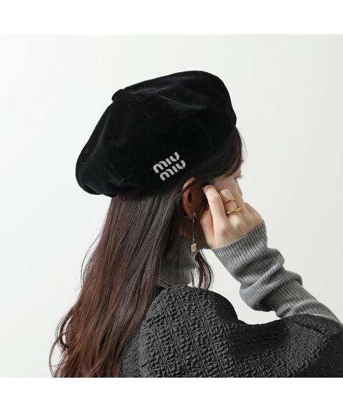 新品未使用】miumiu ミュウミュウ ベレー帽 ニット ニット帽 新品未使用】miumiu ミュウミュウ ベレー帽 ニット ニット帽