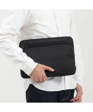 incase/【日本正規品】 インケース PCケース Incase Compact Sleeve in Flight Nylon for MacBook Pro 13 軽量/504260312