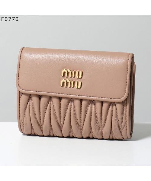 MIUMIU 二つ折り財布 MATELASSE マテラッセ 5ML002 2FPP MIUMIU 二つ折り財布 MATELASSE マテラッセ 5ML002