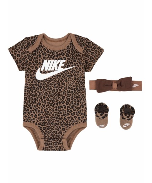 NIKE(NIKE)/ベビー(0－6M) セット商品 NIKE(ナイキ) HEADBAND， BODYSUIT & BIB 3P/BROWN