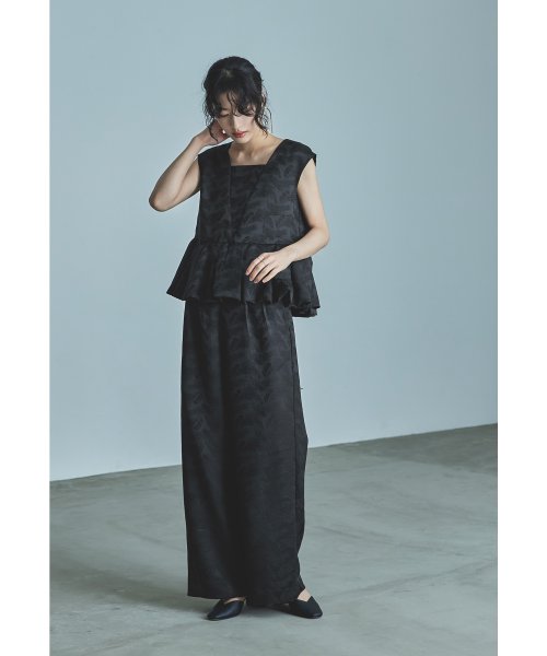 niana ニアナ ペプラムセットアップドレス パーティードレス 結婚式 パンツドレス セットアップ ジャガード ワイドパンツ ノースリーブ 袖なし お呼ばれ パーティードレス niana ジャガード 袖なし ノースリーブ ワイドパンツ ニアナ お呼ばれ 結婚式 ペプラムセットアップドレス セットアップ パンツドレス ZY1685481817(12870円)