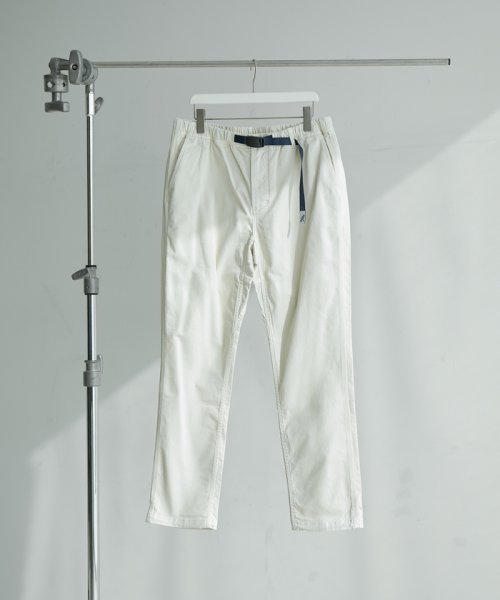 ADAM ET ROPE'(アダム　エ　ロペ)/【別注】《WEB限定 GRAMICCI / グラミチ》NN PANTS / GARMENT DYE TIGHT FIT/キナリ（16）