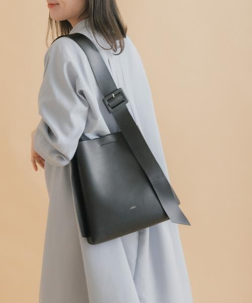 LECC PROJECT　ARC SMALL BAG LECC