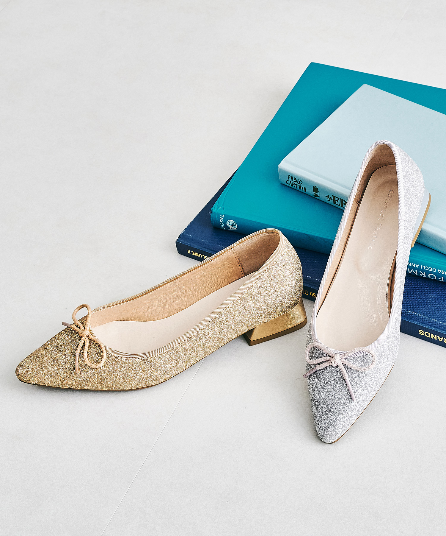 フェラガモ VIVA レザー バレエフラットシューズ 24.5cm Salvatore