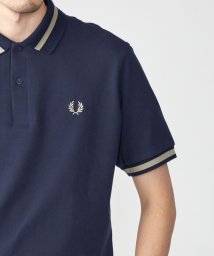 SHIPS MEN(シップス　メン)/【SHIPS別注】FRED PERRY: イギリス製 M2 シングルライン ポロシャツ 24SS/ネイビー