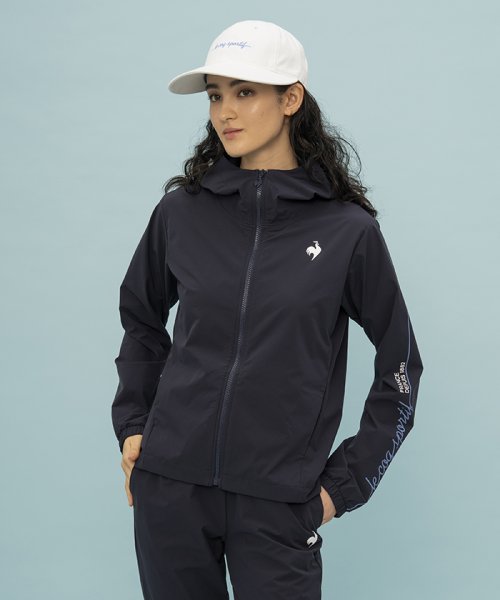 le coq sportif (ルコックスポルティフ)/【はっ水】ストレッチクロス ジャケット(池田エライザ着用)/ネイビー