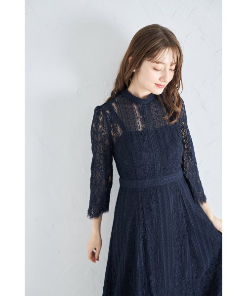 tocco closet(トッコクローゼット)/裾スカラップカットパネルレース×ラインレースワンピース/NAVY