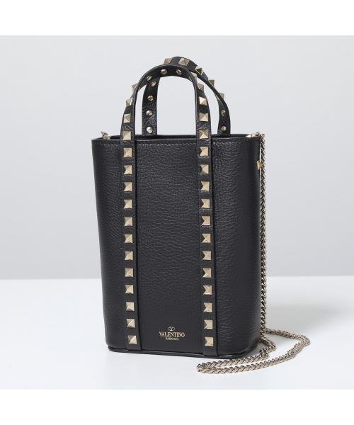 VALENTINO ショルダーバッグ P0X90VSH ロックスタッズ VALENTINO ショルダーバッグ ロックスタッズ装飾 2W0P0X90VSH 3W2P0X90VSH