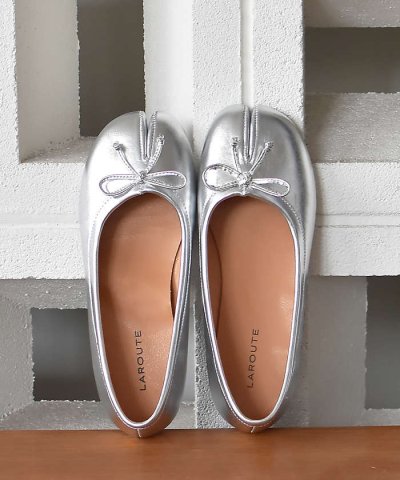 【LAROUTE】足袋バレエシューズ