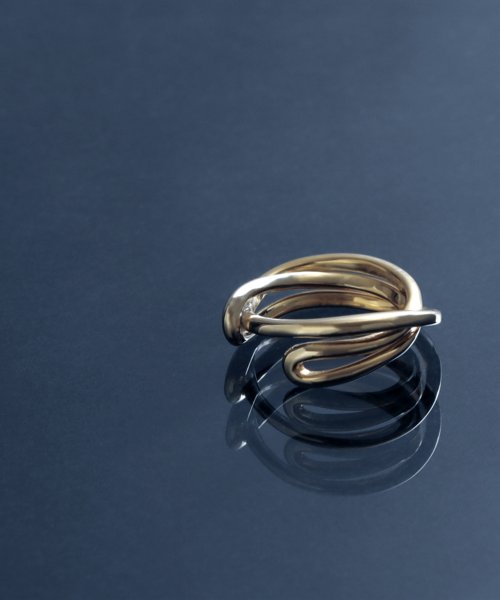 MAISON mou(メゾンムー)/【YArKA/ヤーカ】entwined curvaceous design ring [ducube heyt] / 絡み合う曲線美デザインリング/ゴールド