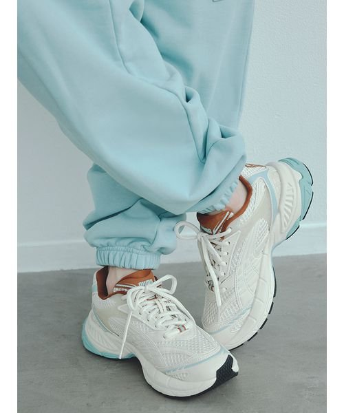 【emmi×PUMA】VELOPHASIS XX 