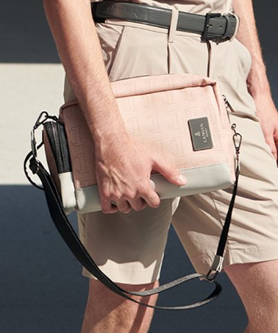 JLモノグラム柄ボディバッグ