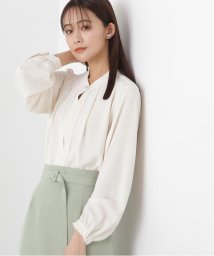 N Natural Beauty Basic(エヌナチュラルビューティベーシック)/スタンドカラーフロントタックブラウス 24SS/オフ