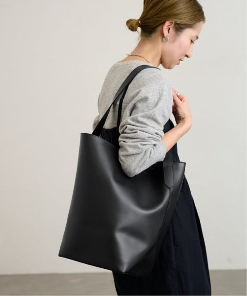 【LA SCAIA/ラスカイア】ビッグラウンドショルダー LA SCAIA/ラスカイア FRAMeWORK