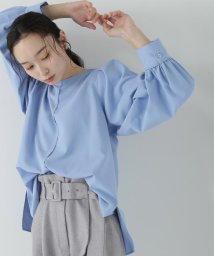 NATURAL BEAUTY BASIC/ショルダータックミニマルブラウス/505863105