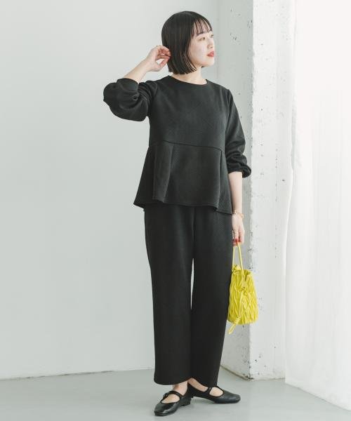 ITEMS URBANRESEARCH(アイテムズ アーバンリサーチ（レディース）)/スソフレアトップス×テーパードパンツ/BLK