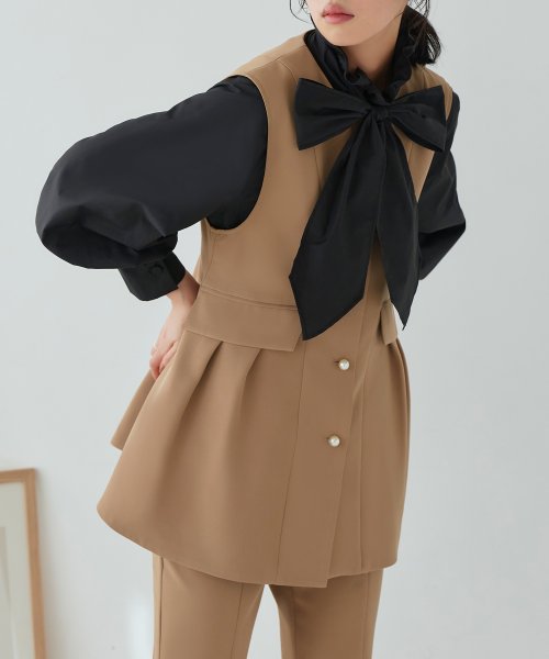 パールボタンジレ＆スリムストレートパンツ(SU1341) パンツ SU1341 ジレ ITEMブラウス パールボタンジレ＆スリムストレートパンツ ブラック ジ　レ 7号 9号 11号 13号 15号 I1386939737(10596円)