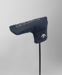 DESCENTE GOLF(デサントゴルフ)/ALUMINUM FABRIC パターカバー（ピン型対応）/ネイビー