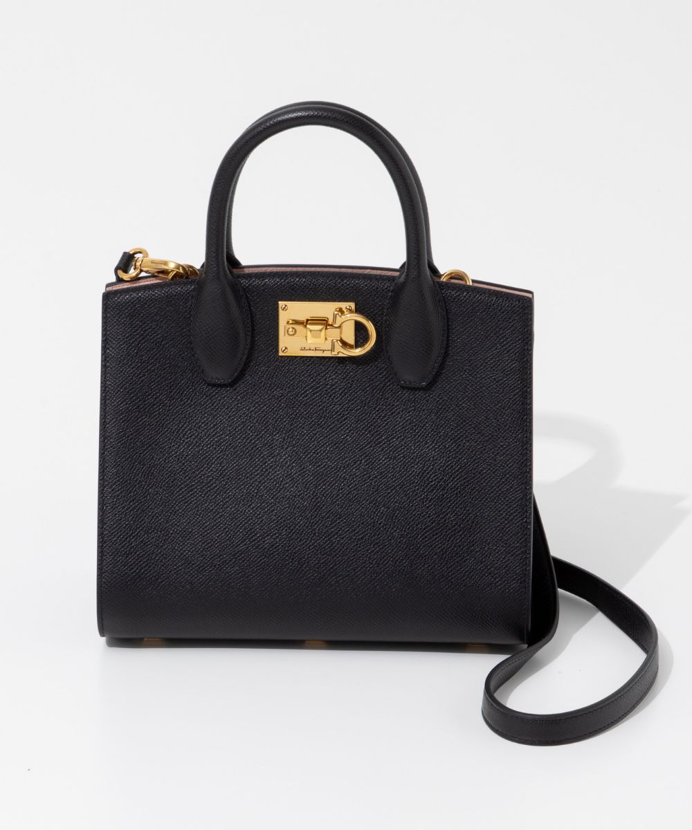 《美品》Ferragamo(フェラガモ)ハンドバッグ横25㎝