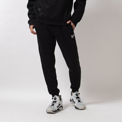 Reebok(リーボック)/スモールロゴ ジョガーパンツ / REEBOK IDENTITY SMALL LOGO FT JOGGER /ブラック