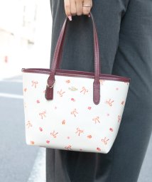 COACH/COACH コーチ MINI CITY TOTE WITH BOW TIE PRINT ミニ シティ トート ボウ タイ プリント トート バッグ/505895276