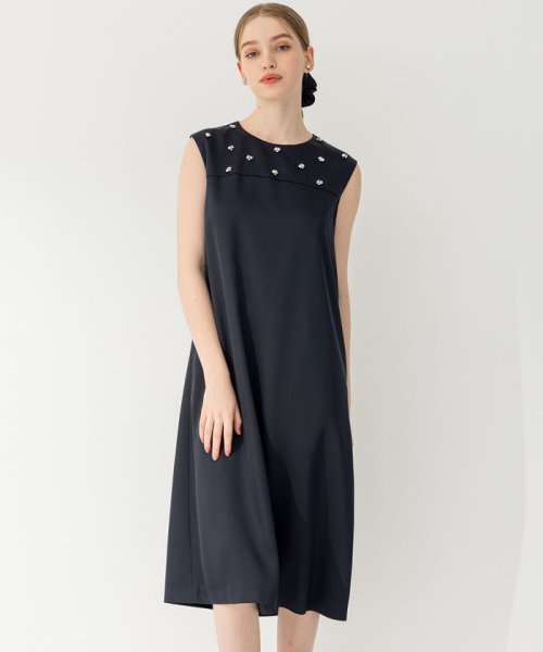 【APPLAUDIR】ノーブルサテン ビジューデザインドレス APPLAUDIR アプロディール ノーブルサテン