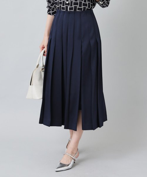 サテンプリーツスカート 