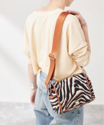 journal standard  L'essage /【A VACATION/ア ヴァケーション】PEEPBO ZEBRA24ss：ショルダーバッグ/505899754