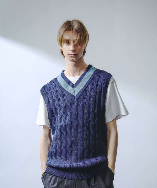 ケーブル編み チルデンベスト ケーブル編み チルデンベスト W1275115739(9724円)