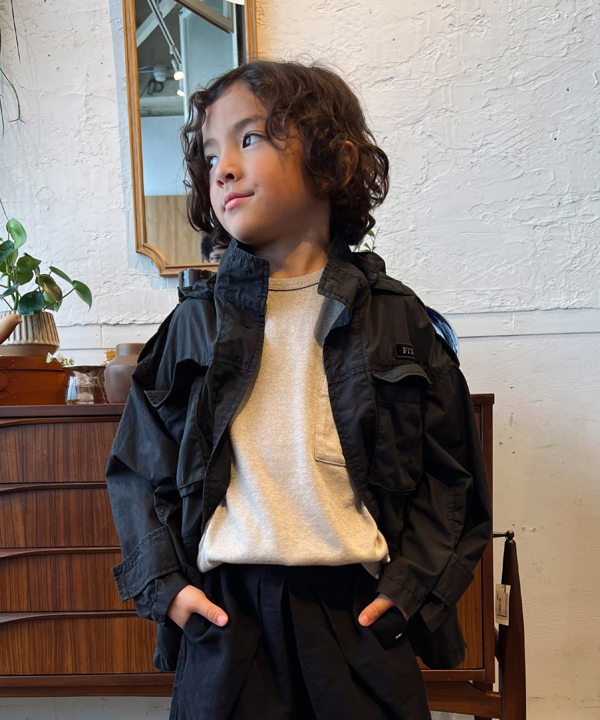 FITH フィス FITH オーガニックタイプライターブルゾン ブラック 110cm FITH フィス FITH オーガニックタイプライターブルゾン ブラック 110cm