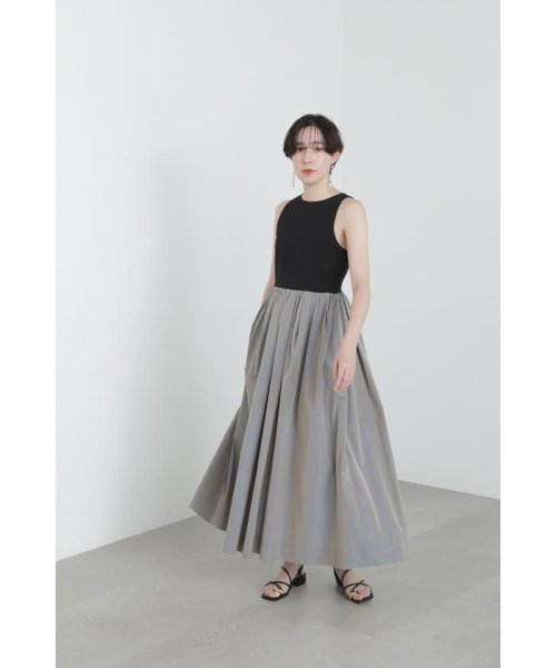 タックドッキングタックドレス 