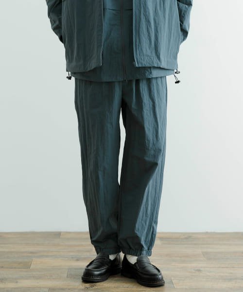 ITEMS URBANRESEARCH(アイテムズアーバンリサーチ（メンズ）)/ddp　Nylon Wide Pants/BLU